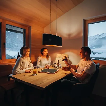 Bergzeit Apartament *